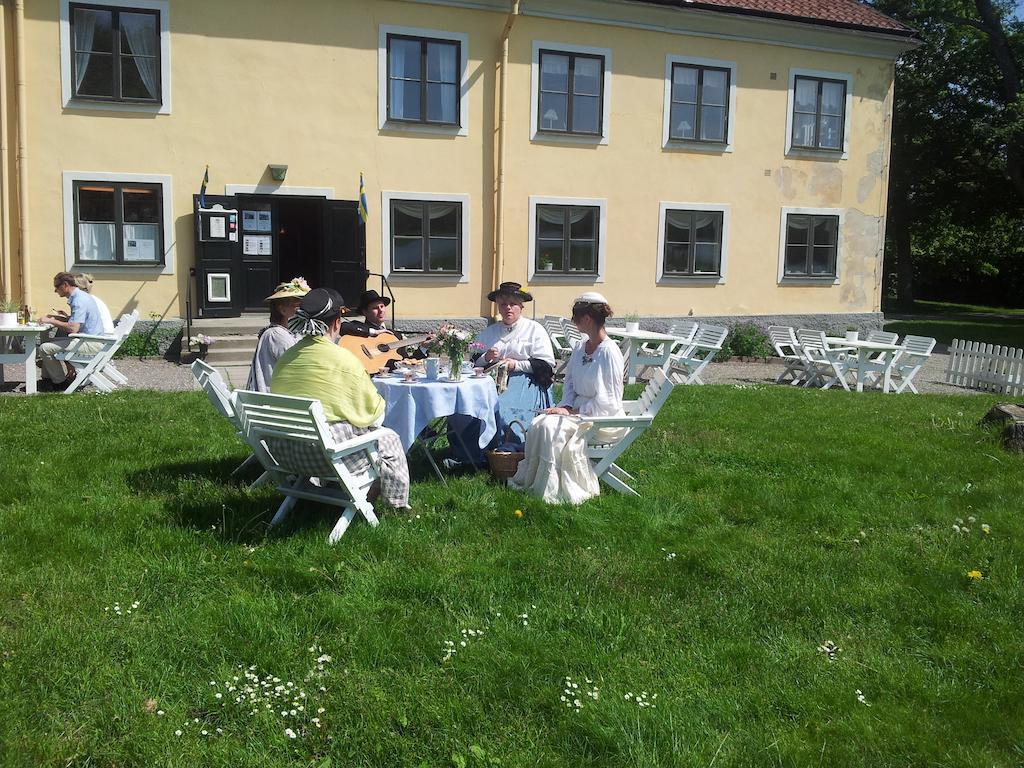 Bed and Breakfast Tullgarns Vardshus Vagnharad Екстер'єр фото